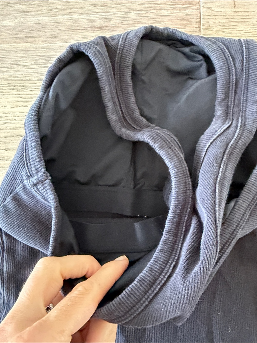 ALO Yoga Black Ribbed Racerback Tank - Picture 4 of 4